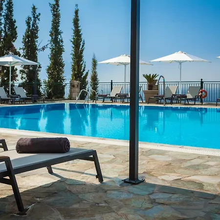 Antonia Hotel 2*
